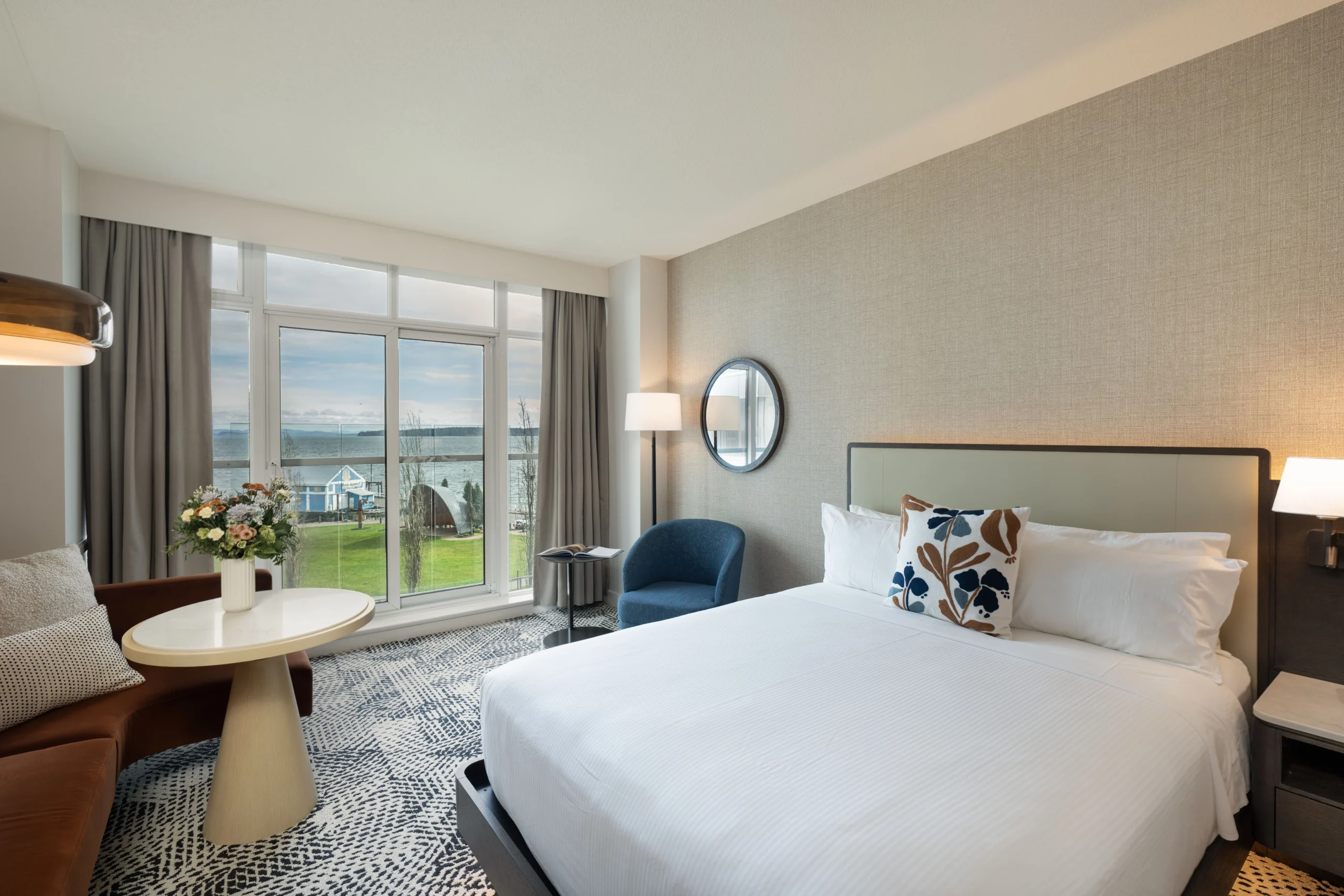 Seaview-King-thesidneypierhotelandsparoomsaftercosmeticupgrades-15