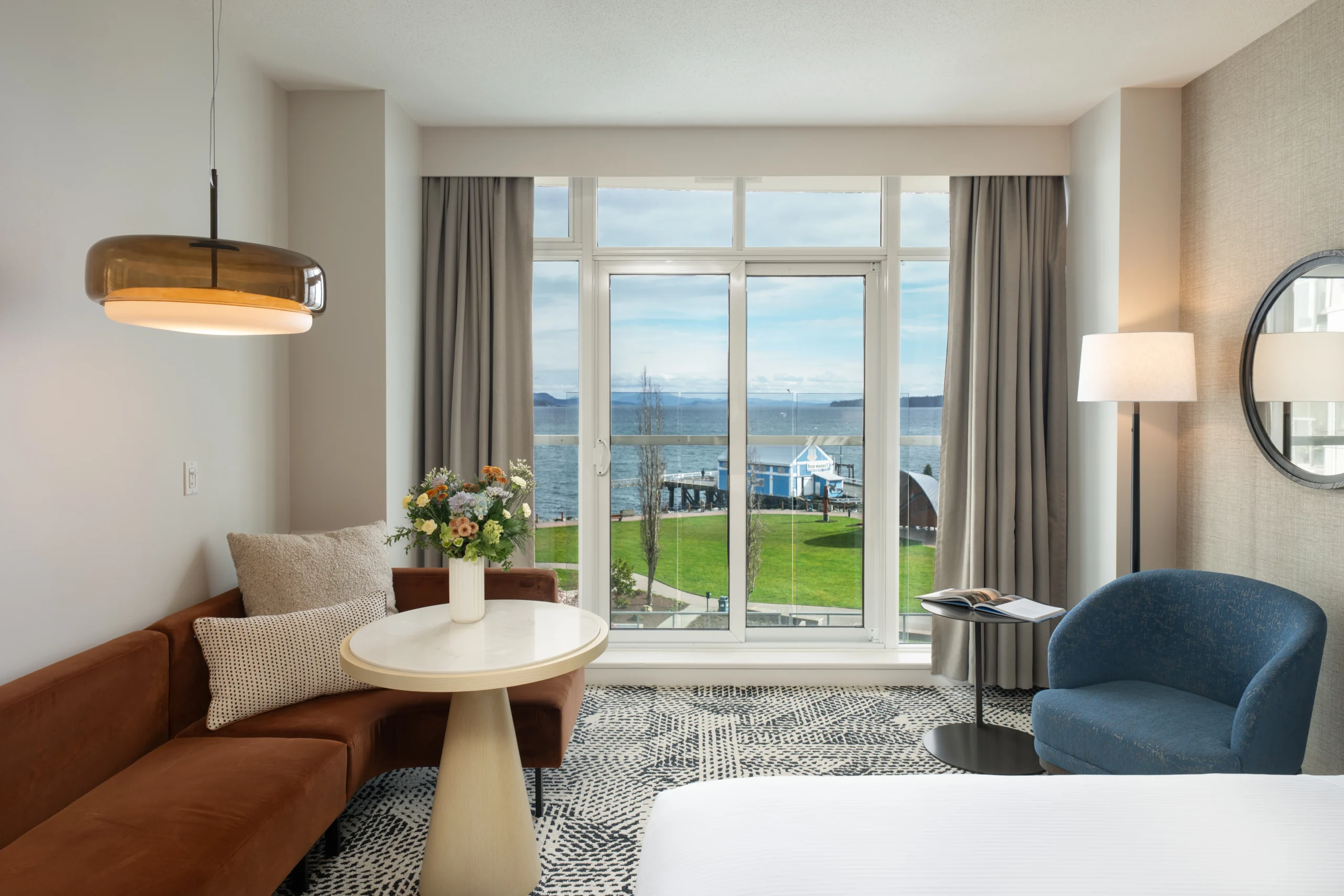 Seaview-King-thesidneypierhotelandsparoomsaftercosmeticupgrades-16